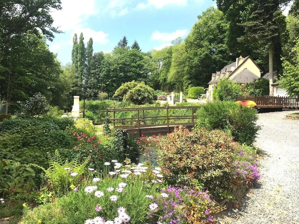 Le Moulin De La Touche Minoterie Piscine Villa Plouguenast-Langast 0*,  France